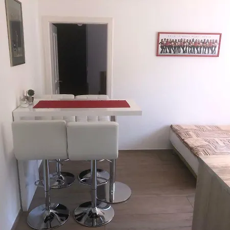 Wolfˋs * Neubeuern